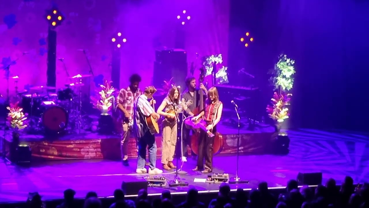 Larkin Poe Mad as a hanter  Paris Salle Pleyel 24 octobre 2025