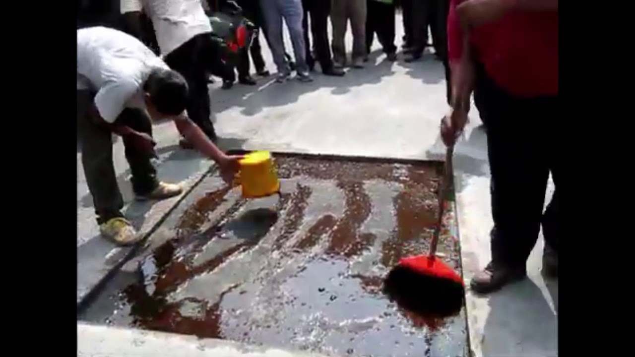 Demo at Jabatan Kerja Raya (JKR) Kelantan How to use patch potholes with Promix Premix Cold Asphalt