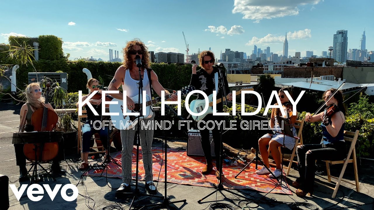 Keli Holiday - off my mind (stripped with strings in NYC) ft. Coyle Girelli