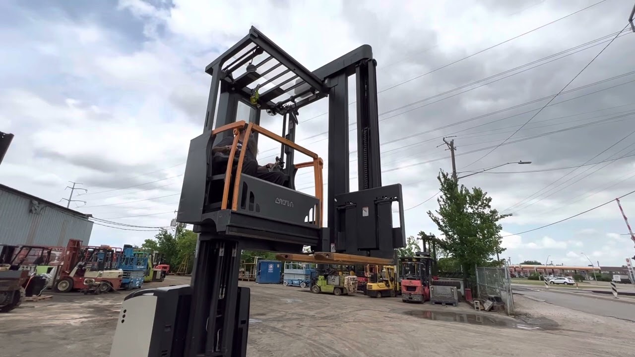 Crown TSP6000 Very Narrow Aisle Forklift