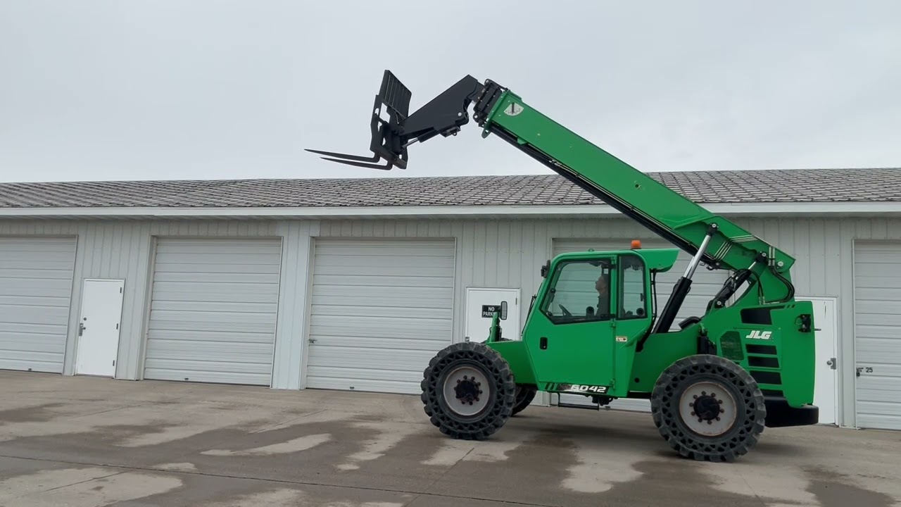 2016 JLG 6042 For Sale