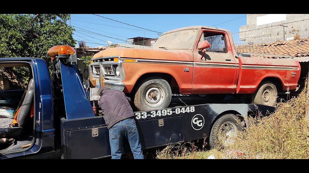 Rescatando una ford f100 1976 toda una sobreviviente del tiempo.