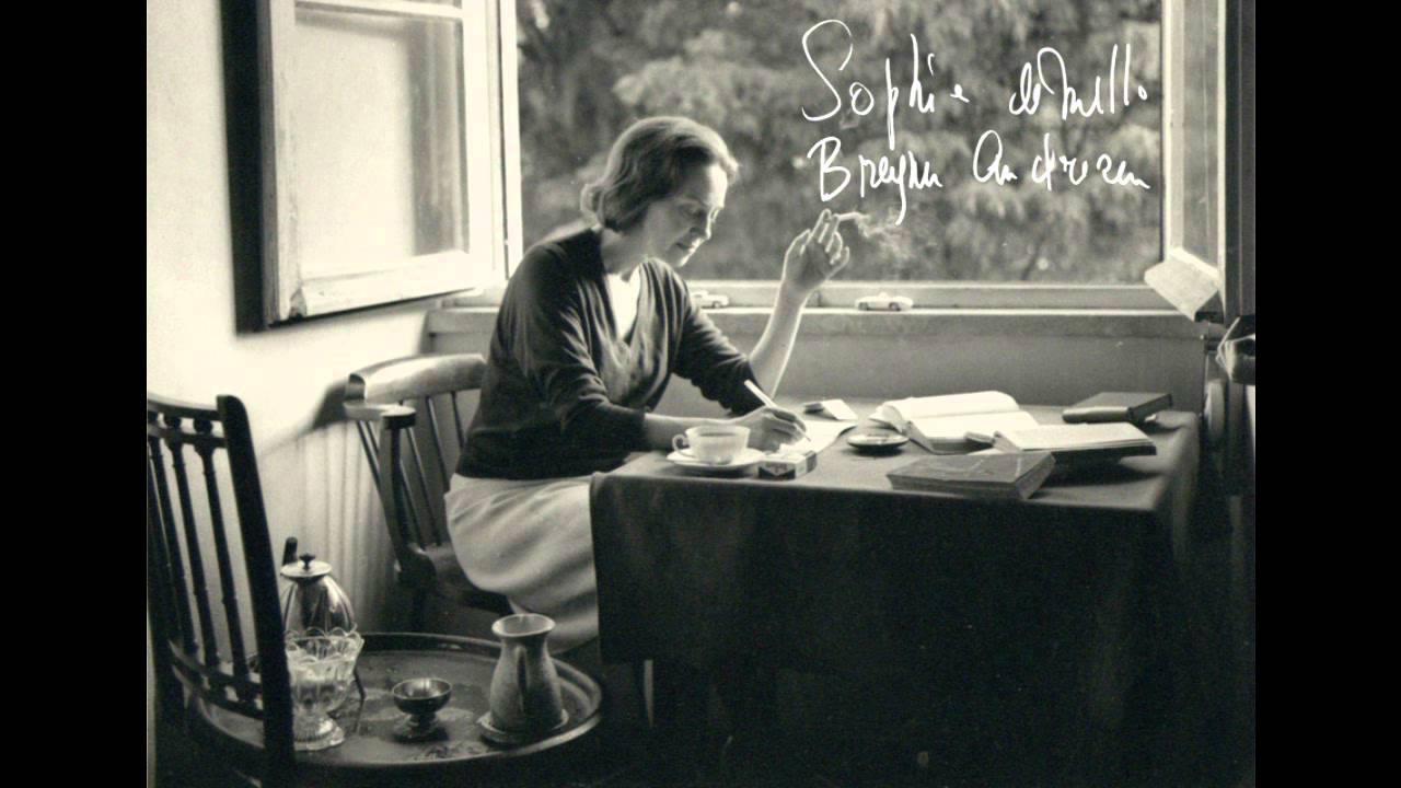 Sophia de Mello Breyner sobre a Cultura e o 25 de Abril (1974)