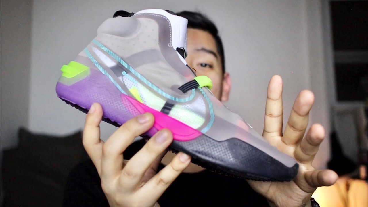 Kobe AD NXT FF Light Pumice / Clear COLORWAY