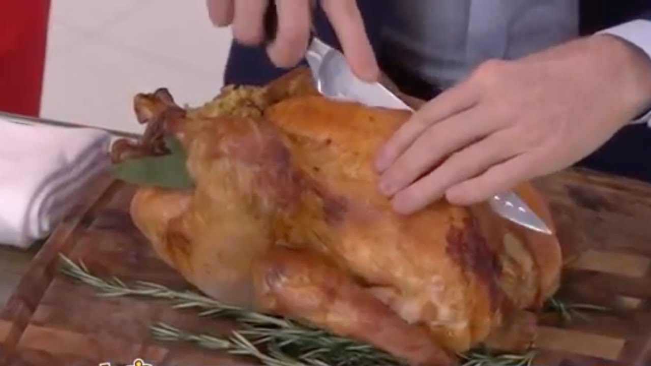 Bobby Flay Demonstrates How To Carve A Thanksgiving Turkey | TODAY