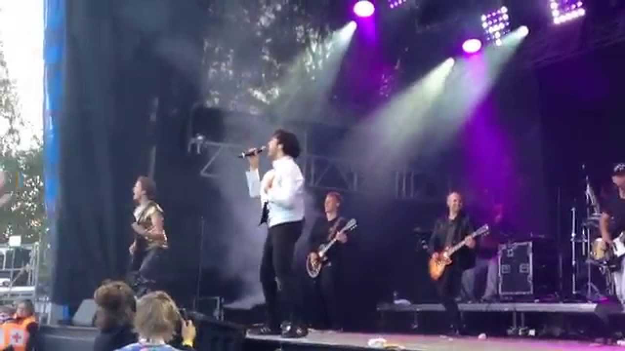 Ylvis - Jan Egeland ( fail beggining ) Live @Fjordfesten 2015