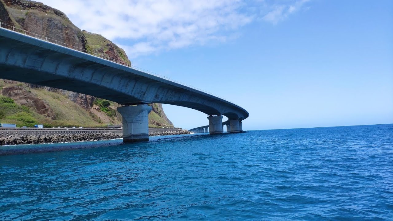 Hydrographic survey - New Coastal Road (Reunion Island)