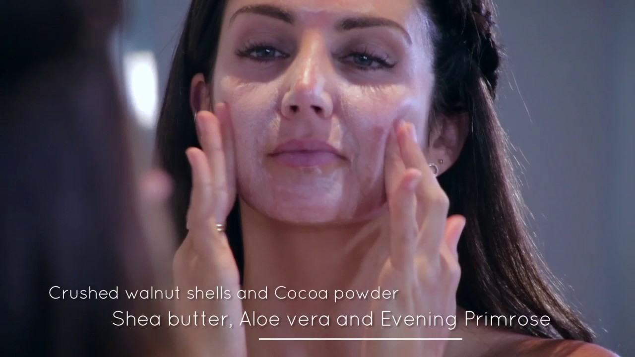 Palmer's Cocoa Butter Formula Micro Fine Exfoliating Facial Scrub - Bonnie Gillies @OzBeautyExpert