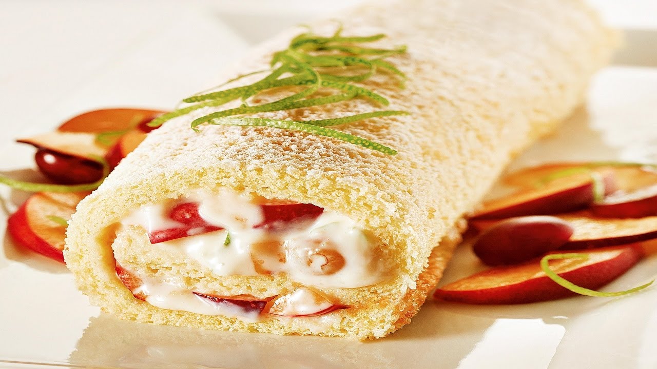 Rocambole com Creme de Limão e Frutas - Receitas Nestlé