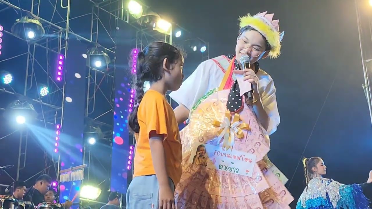 คุณไม่รักทำไมไม่บอก - นักรบนิรนาม - 