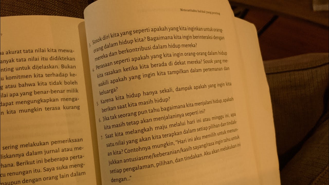 uni diaries - found some library at jogja (solusi buku & shira media) 