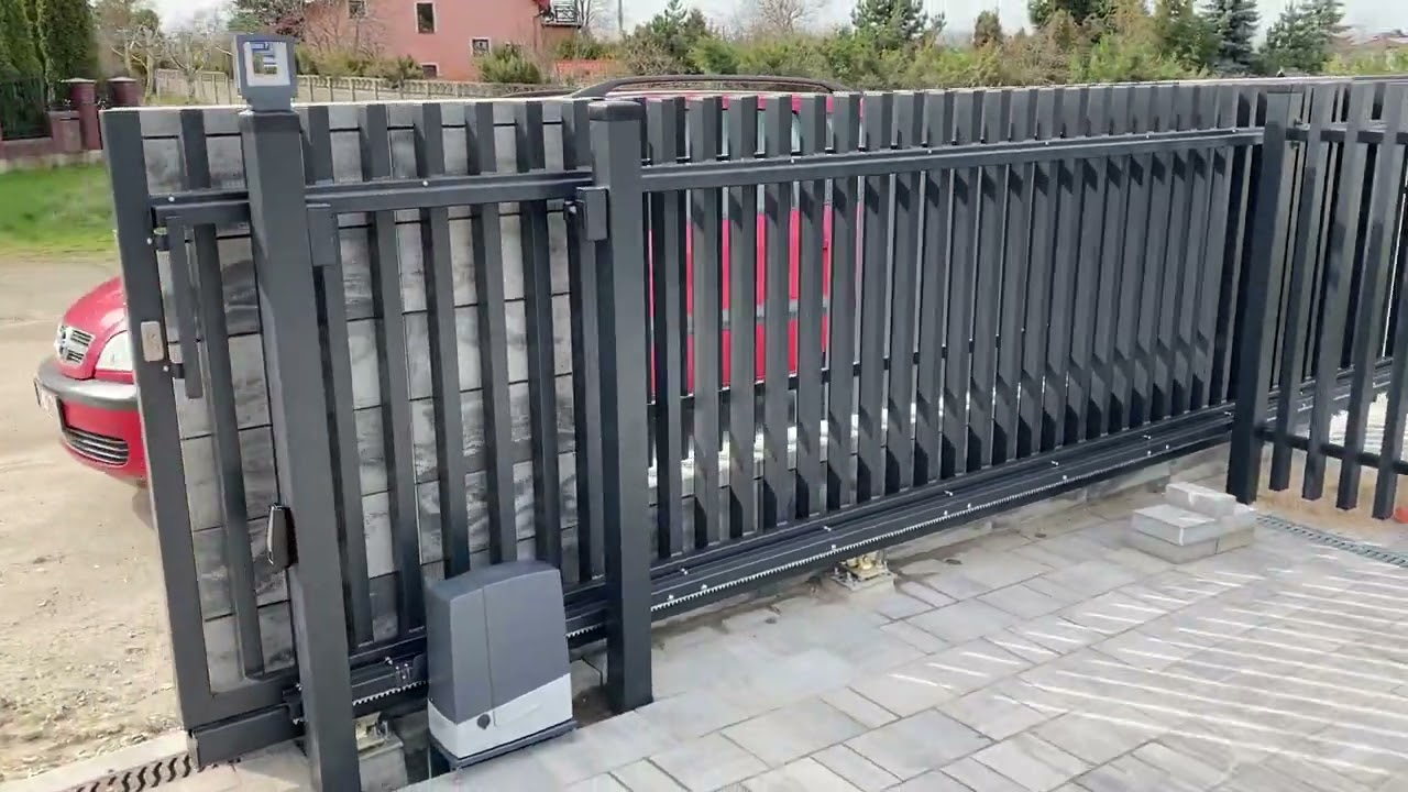 came BXV8 siłownik do bramy przesuwnej nowoczesna panelowa brama wjazdowa z automatem na pilota