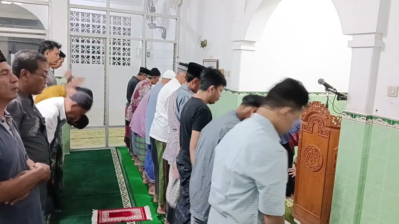 0318-1913 Imam Sholat Isya Masjid Al Huda Sibela Mojosongo Solo Rabu 18 Maret 2026