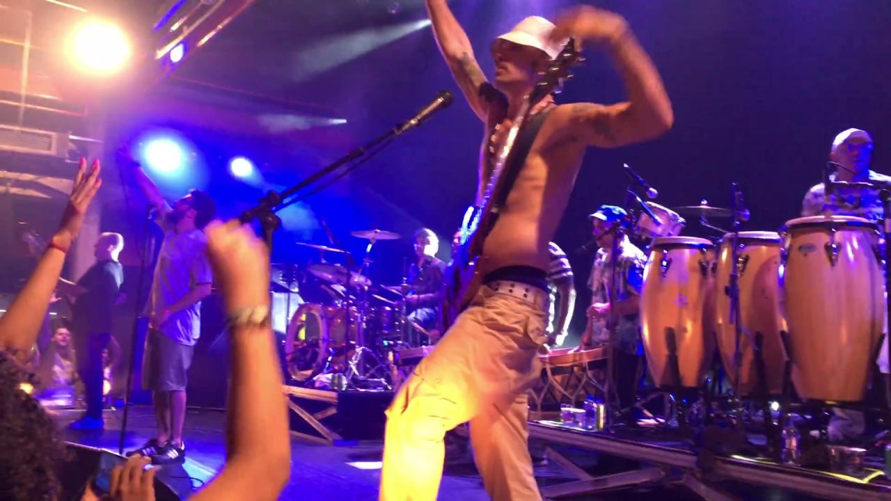 Nação Zumbi - Manguetown, Prato de Flores, Quando a Maré Encher (Sesc Pompeia 17/12/17)