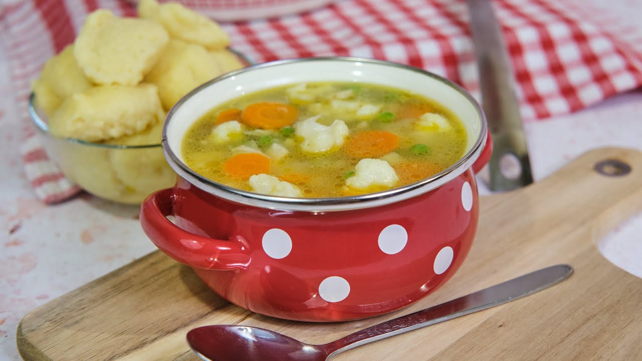 Вкусный овощной суп, который согреет ваше тело и душу.
