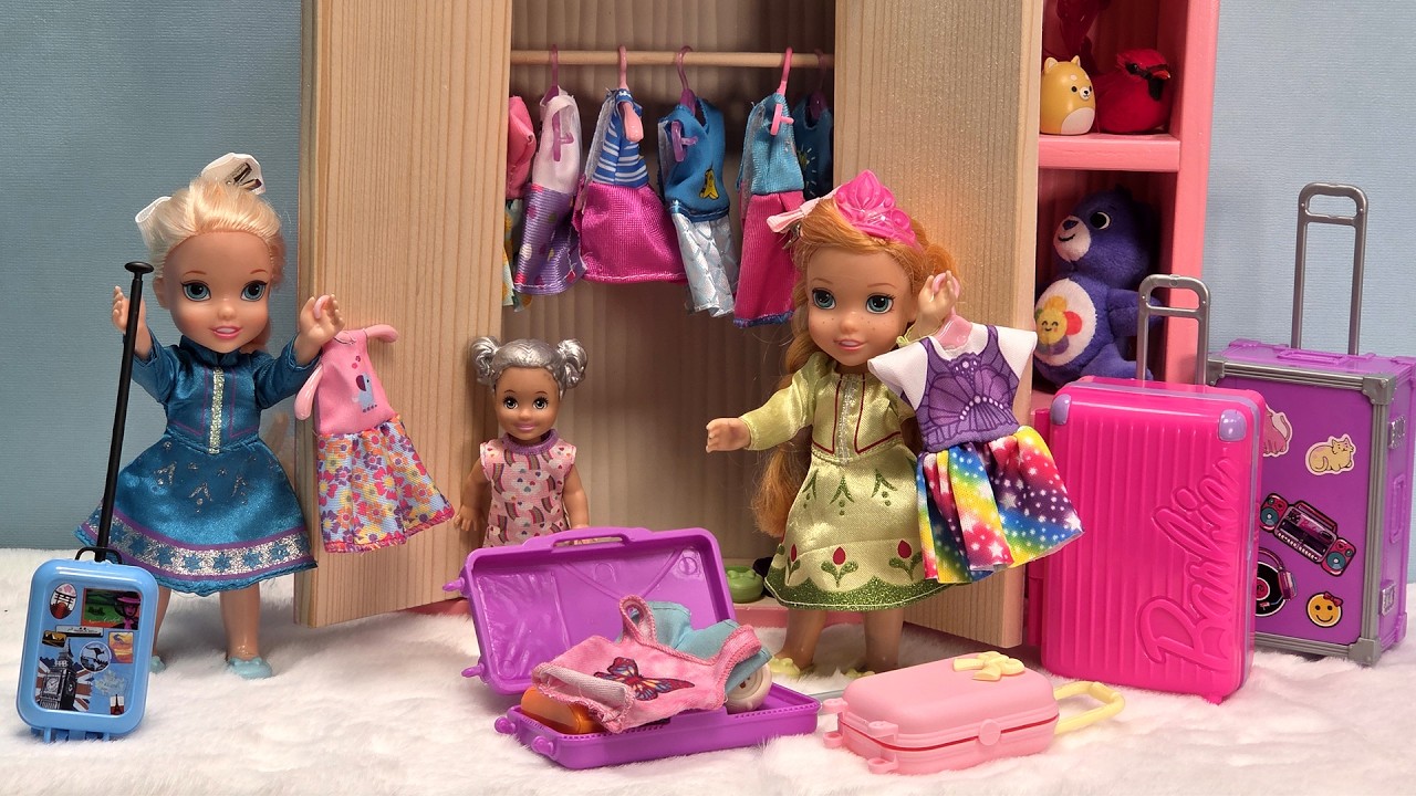 Pack your bags ! Elsa & Anna toddlers - trip - luggage - Barbie dolls