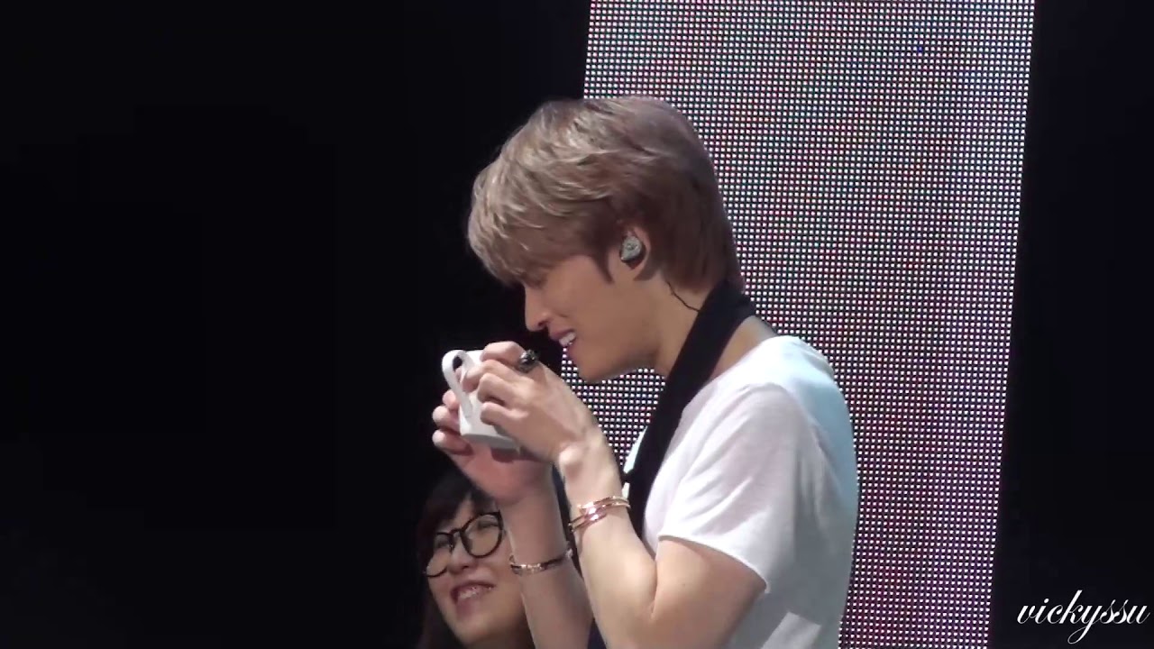 190216 Jaejoong J-PARTY in Taiwan - JJ Drinking Juice