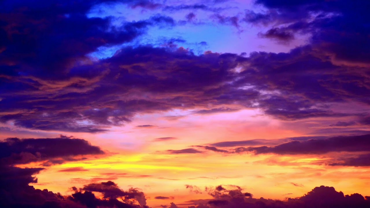 SkyBound Serenity: Relaxing Music for Mindfulness & Peace