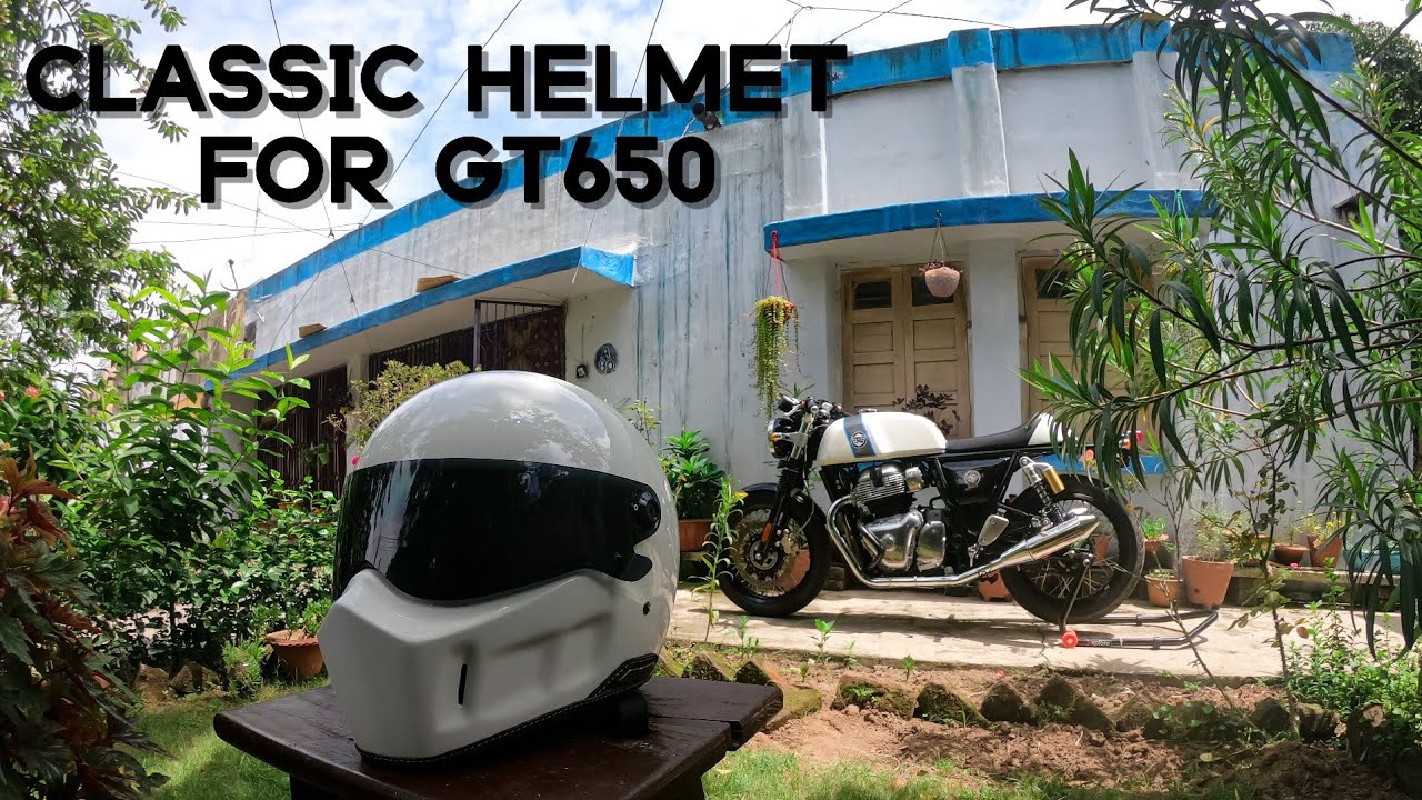 Classic helmet for Continental GT650.