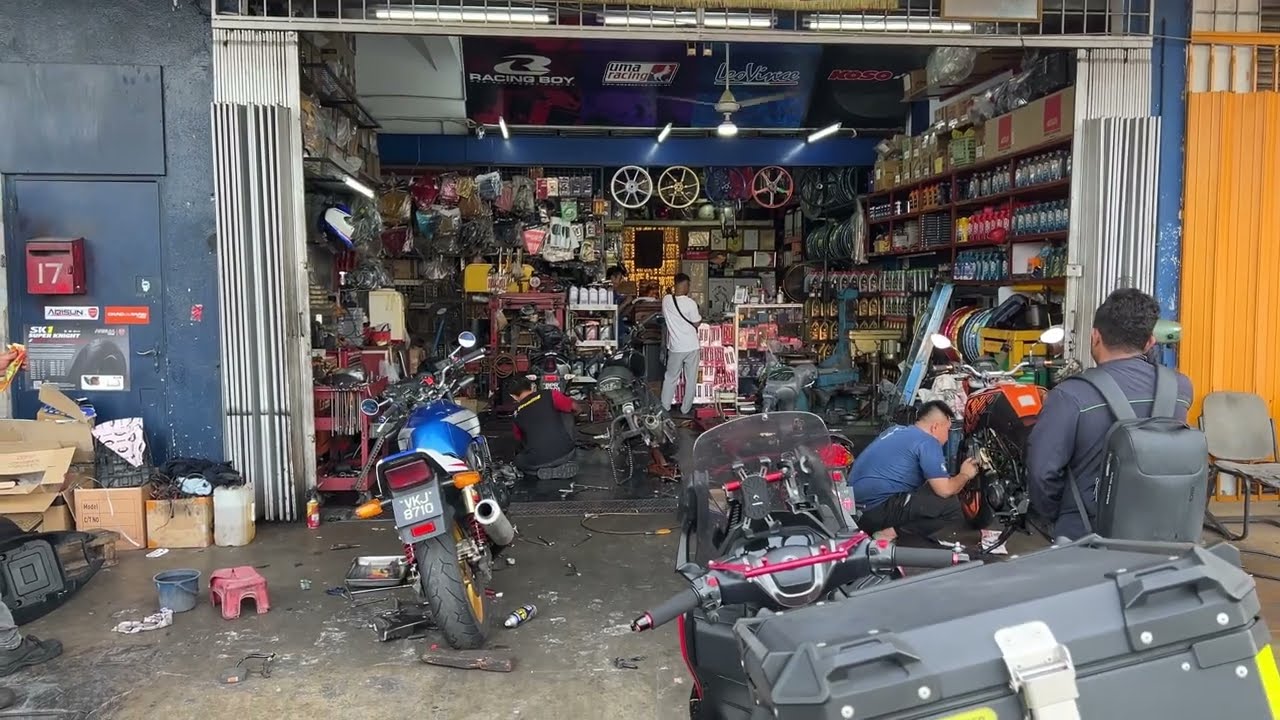 CB400 - Doin Up Me Bike @ Sri Yeak Motor