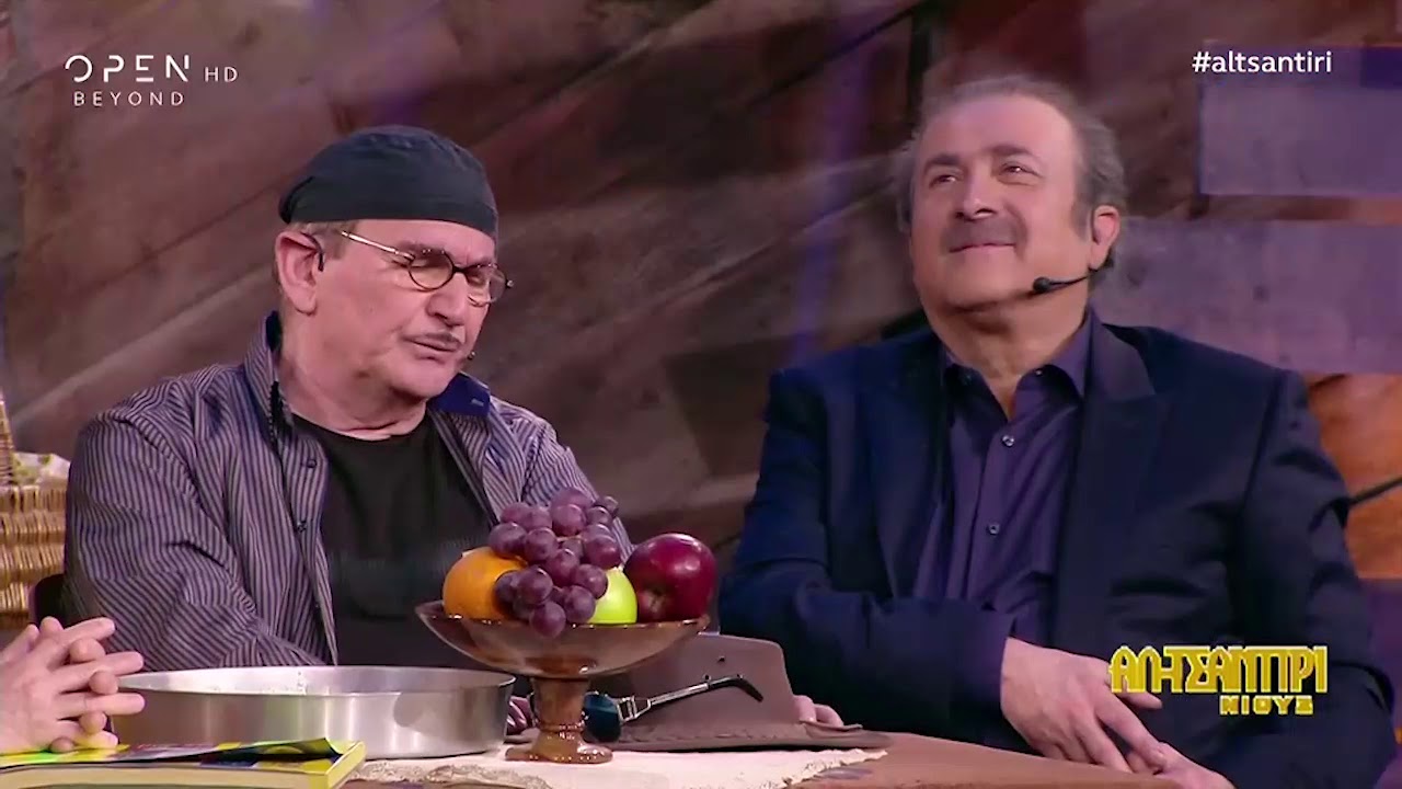 Ο Παύλος Κοντογιαννίδης ερμηνεύει «Την πατρίδαμ΄ έχασα» | Αλ τσαντίρι νιουζ 21/5/19 | OPEN TV