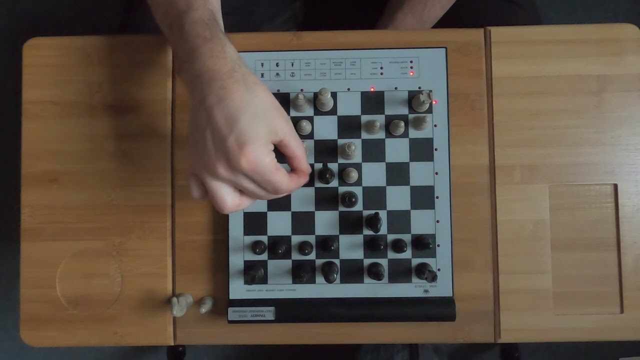 Chess: Me vs The Tandy 1650 computer