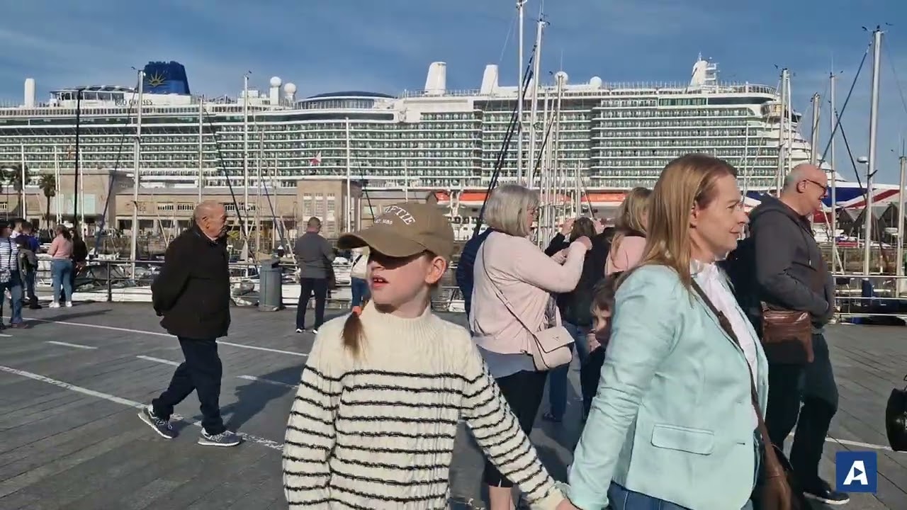 Más de 5.500 cruceristas desembarcan en Vigo a bordo del buque británico 'Iona'