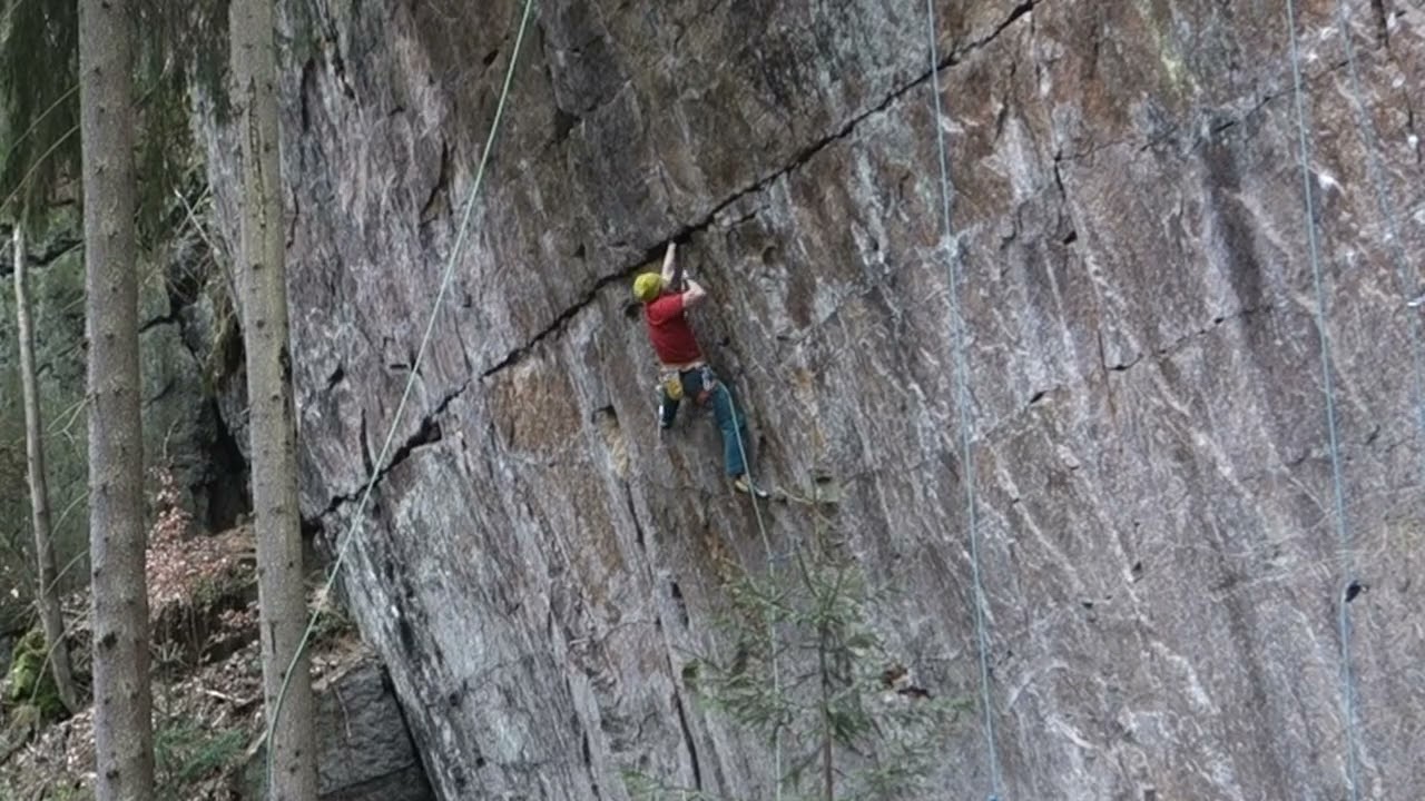 Mokra Włoszka VI.5 trad (FA), Mordor, Niwnice