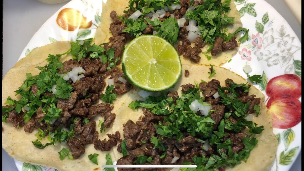 Taquitos de carne picada