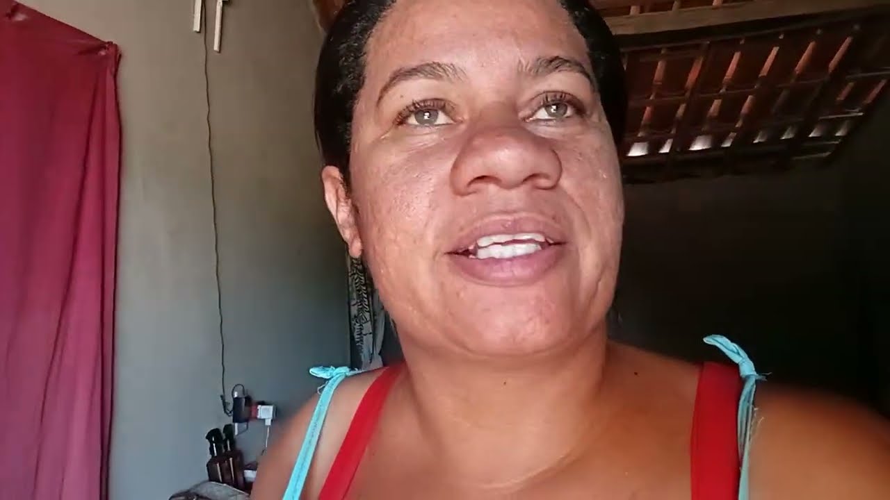 Plantei algumas plantas que eu ganhei no Goiás e+lavei bastante louça #asmrsounds #plantas 
