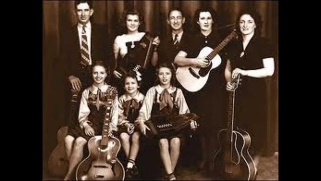 Young Carter Sisters - On Border Radio [1939].