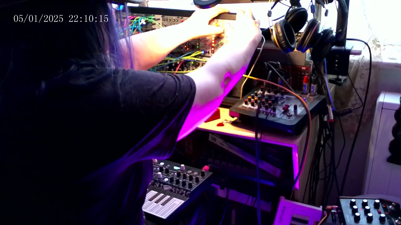 Launch Bass