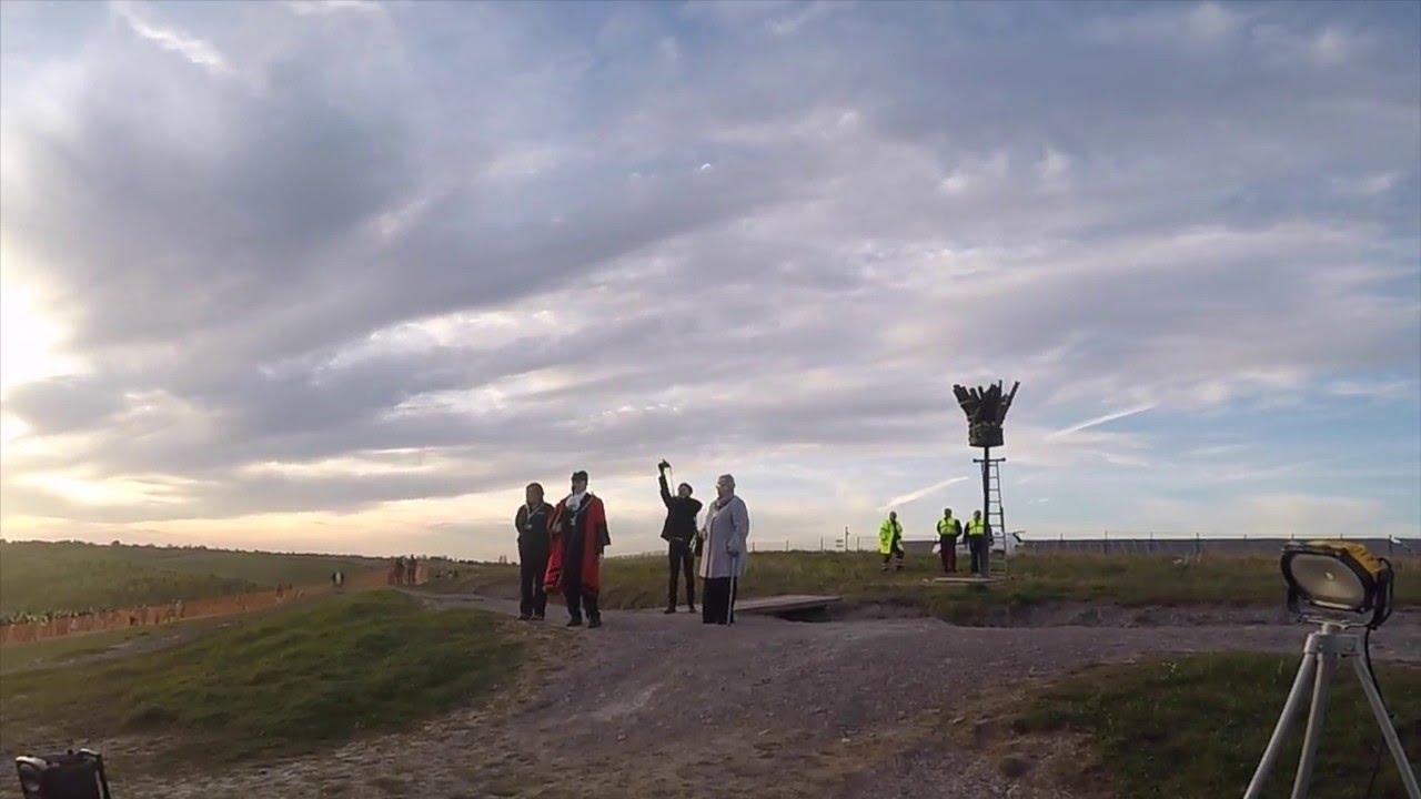 The Queens birthday beacon at Gedling park 210416