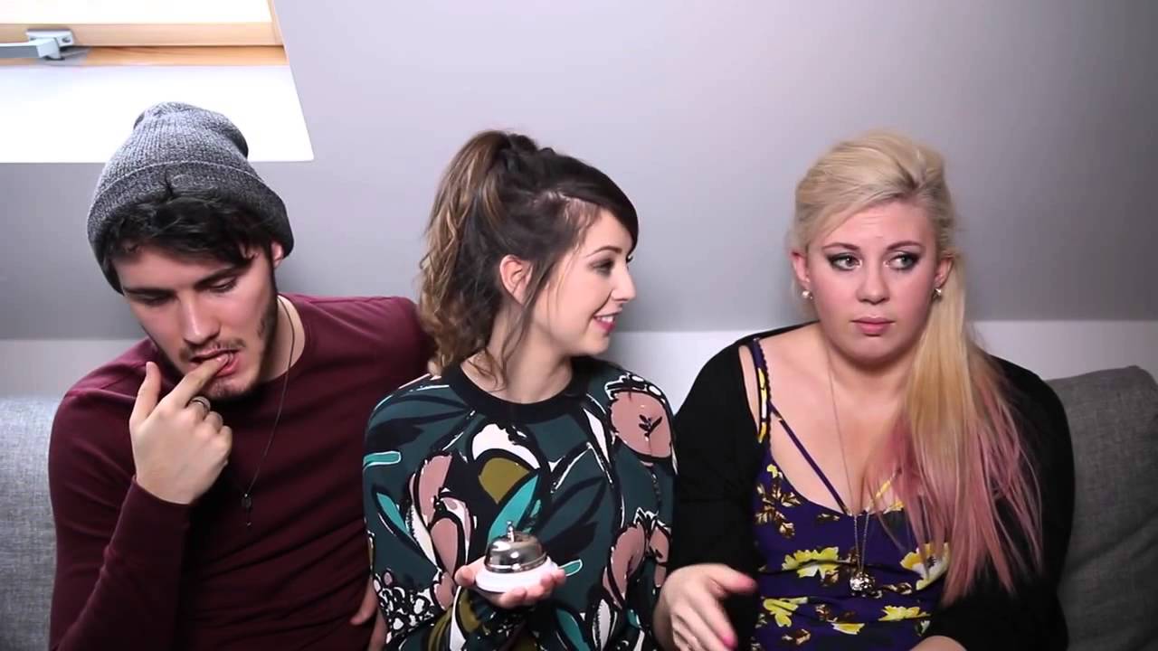 Best Friend VS Boyfriend  | Zoella