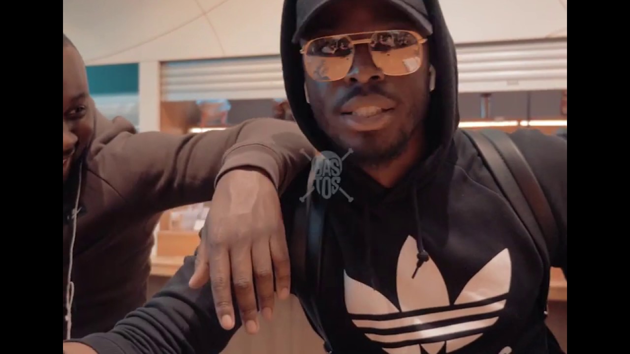 DADJU - G20 AFRIKA TOUR (&eacute;pisode 1)