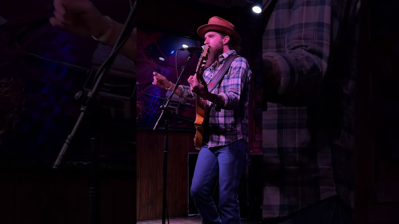THE KENNETH BRIAN BAND 