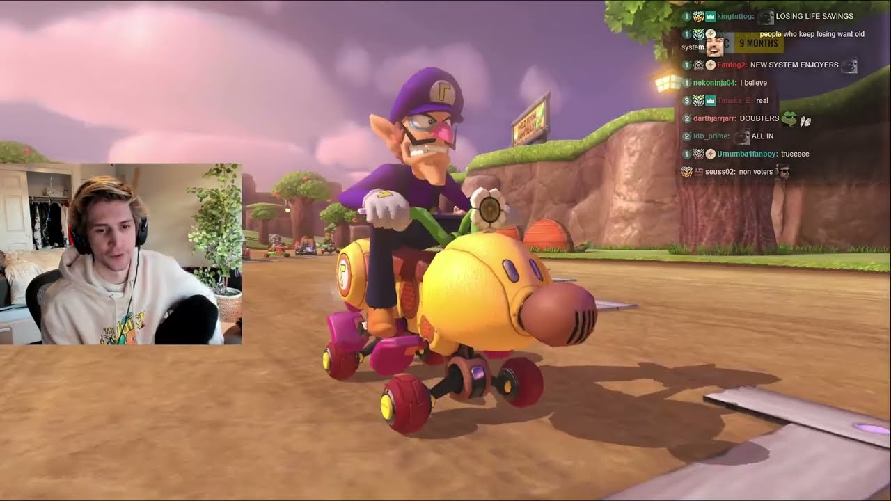 xQc Creates Millionaires and Beggars in Mario Kart!