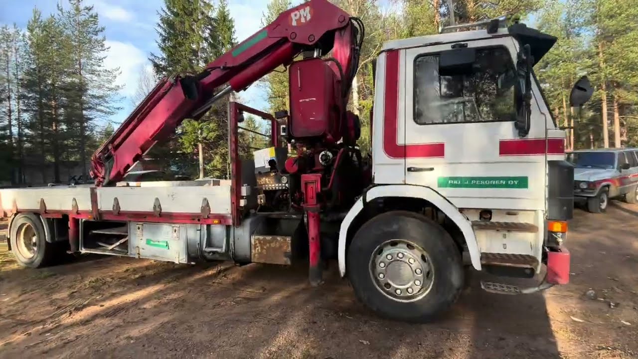 Huutokaupat.com myy! Scania 93M 230 kuorma-auto + J&auml;mer&auml; nosturi!, Rovaniemi