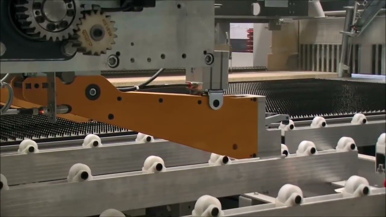 Шеллинг Schelling ls1 Batch Size One Cutting System    гибкий пильный центр