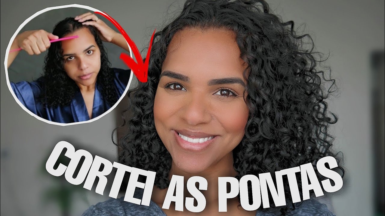 COMO EU CORTO AS PONTAS DO MEU CABELO CACHEADO SOZINHA