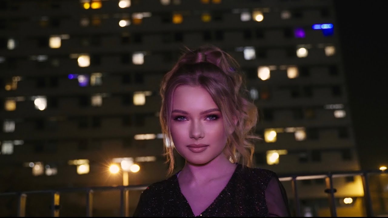 Julia Tworska - Na Skróty
