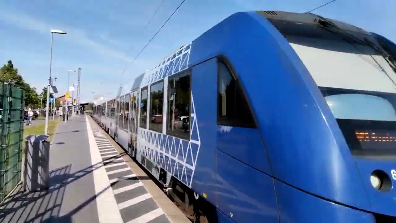 Ausfahrt der RE3 Vlexx nach Saarbrücken Hauptbahnhof in Raunheim 