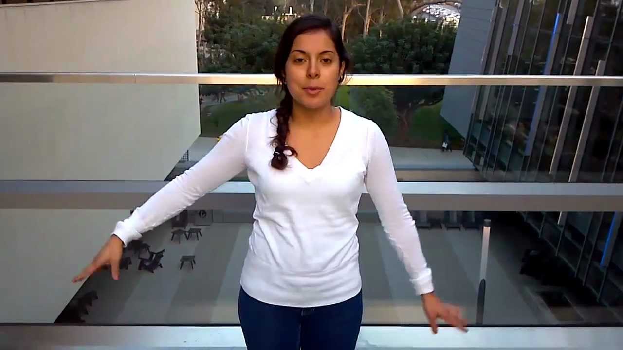 Teaching the Phi Sigma Sigma Clapping Song