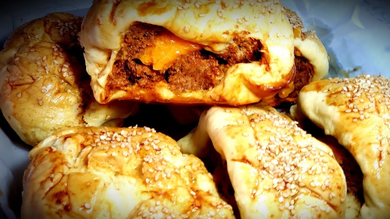 Rollo de pan relleno de carne molida con queso  receta fácil #panrelleno #carnemolida #easyrecipe