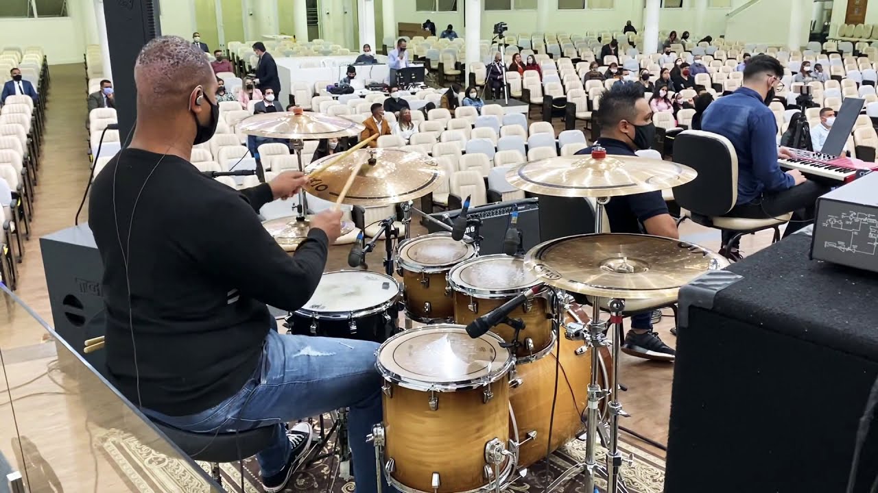 Denis Cruz cia salt quero conhecer Jesus (Drum Cover)