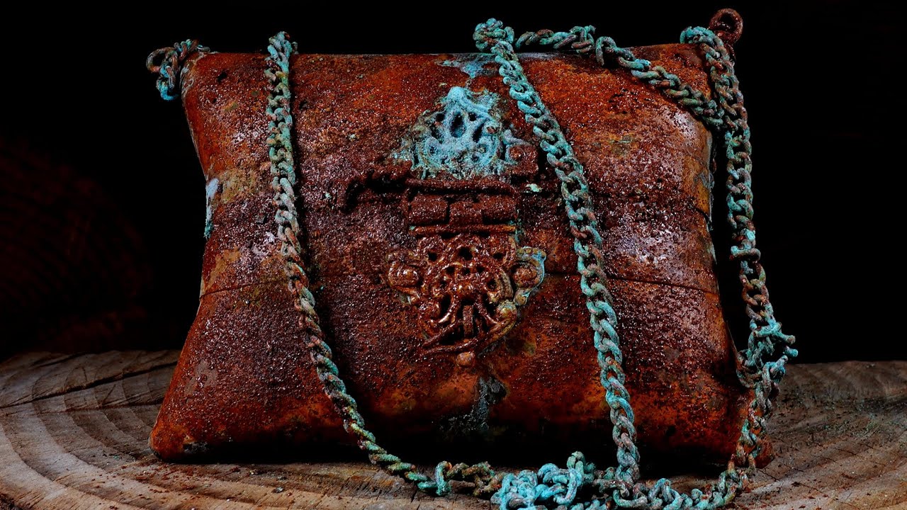 I Was Shocked to Open It! Extremely Beautiful Vintage Handbag - Restoration ASMR