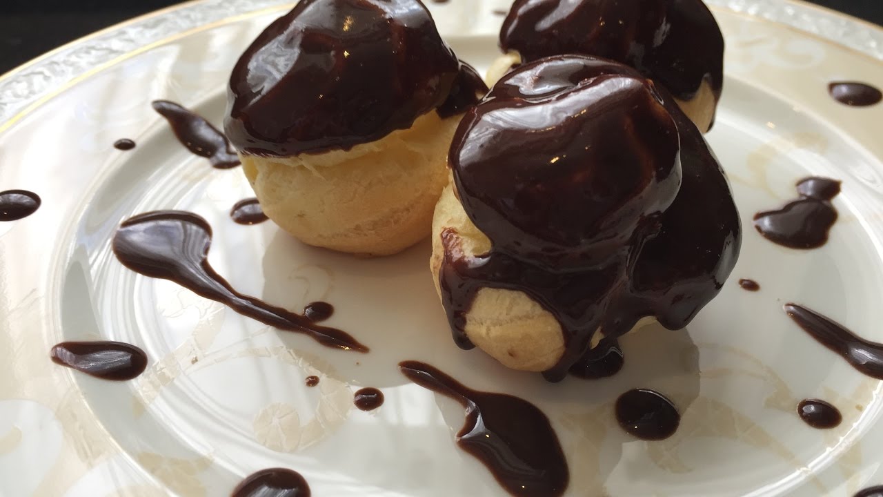 MASSA CHOUX (PATÊ À CHOUX) E CALDA DE CHOCOLATE COM THEMOMIX /BIMBY®