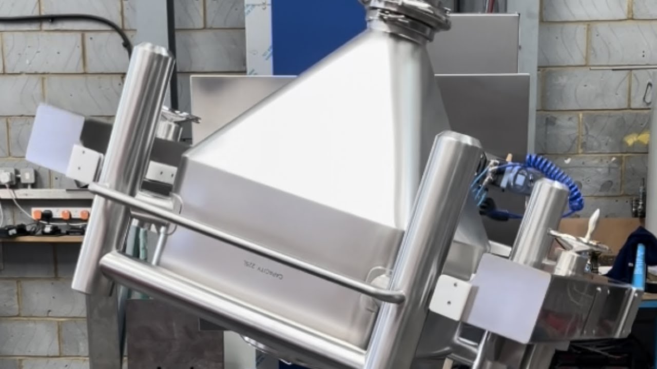 Hanningfield Bin Blender (Uni-Blend 400L) with Raise, Lower, Slew Functionality
