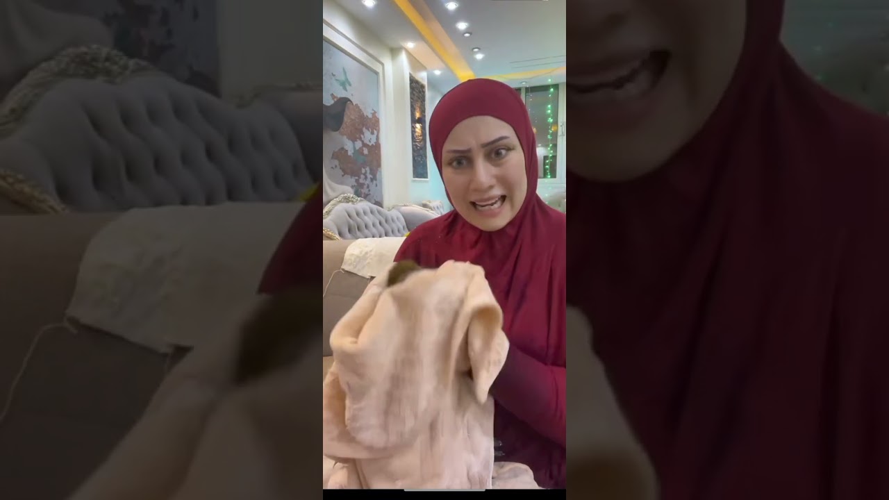 شاكيرا قمر مينفعش يبقا فيها براغيت😂😘