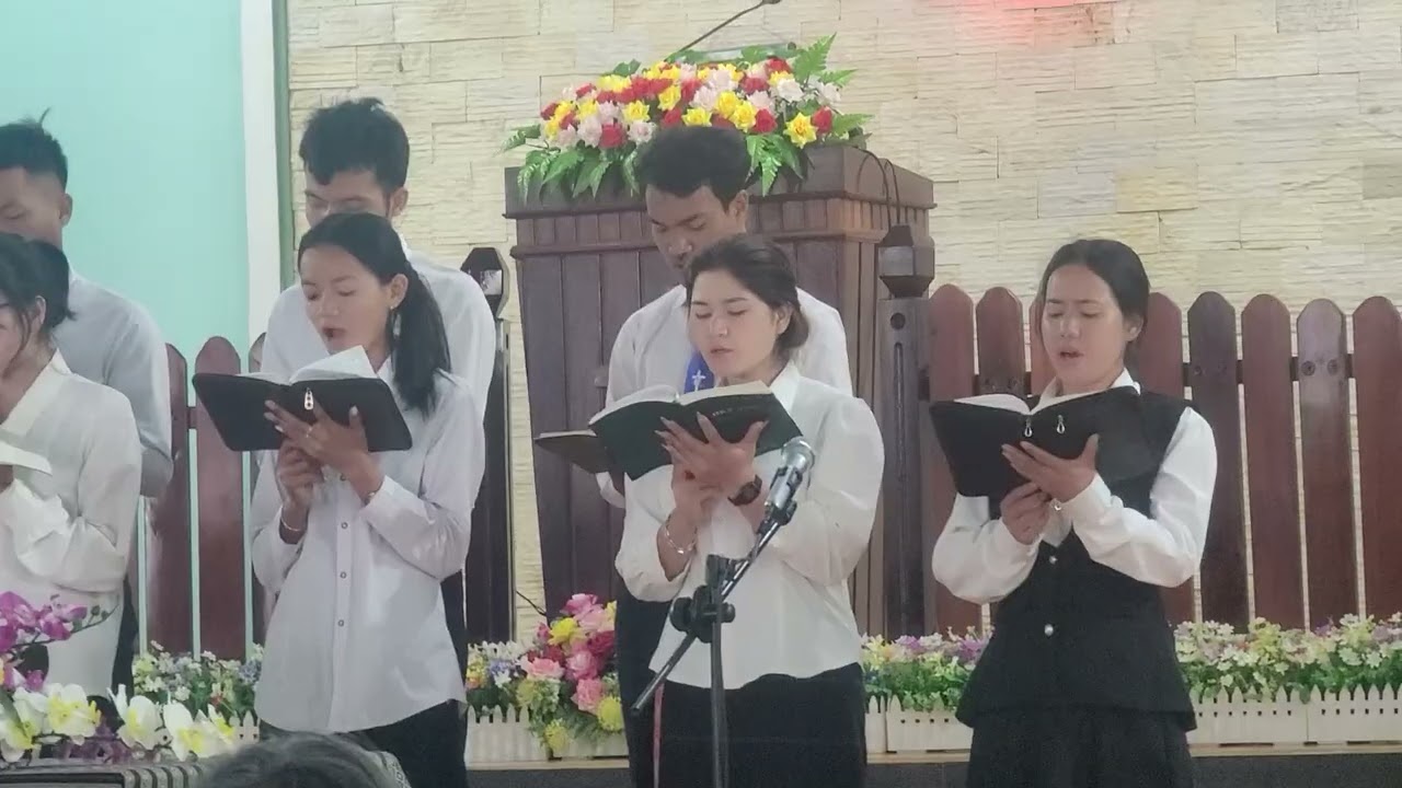 Adoh jonŭm guăh hrơi juh :  Pul adoh hlăk ai 